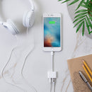 Adaptateur Lightning vers 3,5 mm/Lightning Audio + Charge RockStar de Belkin - Blanc
